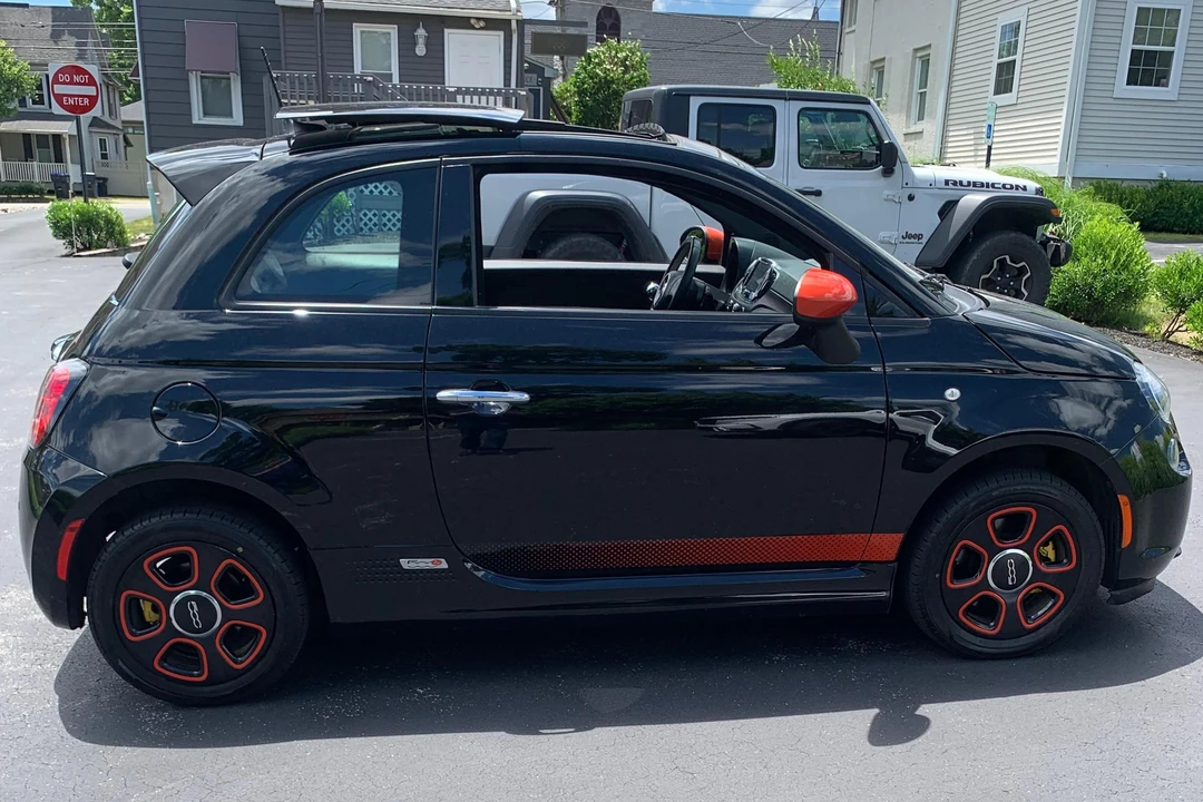 2016 Fiat 500e - Image 3 of 31