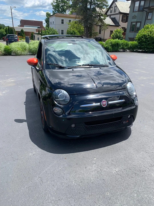 2016 Fiat 500e - Image 29 of 31