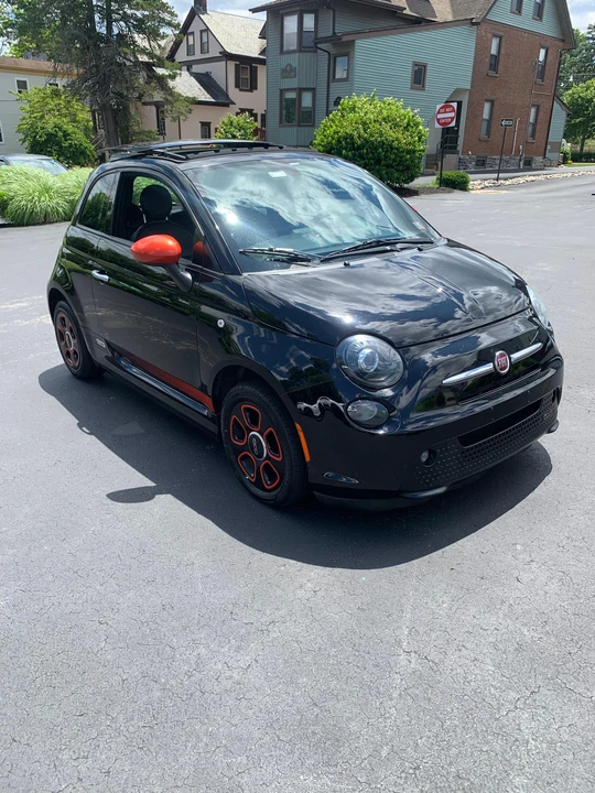 2016 Fiat 500e - Image 27 of 31
