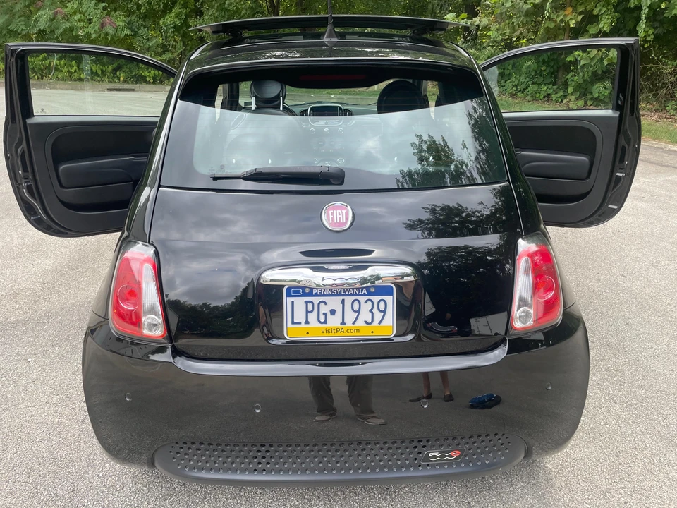 2016 Fiat 500e - Image 18 of 31