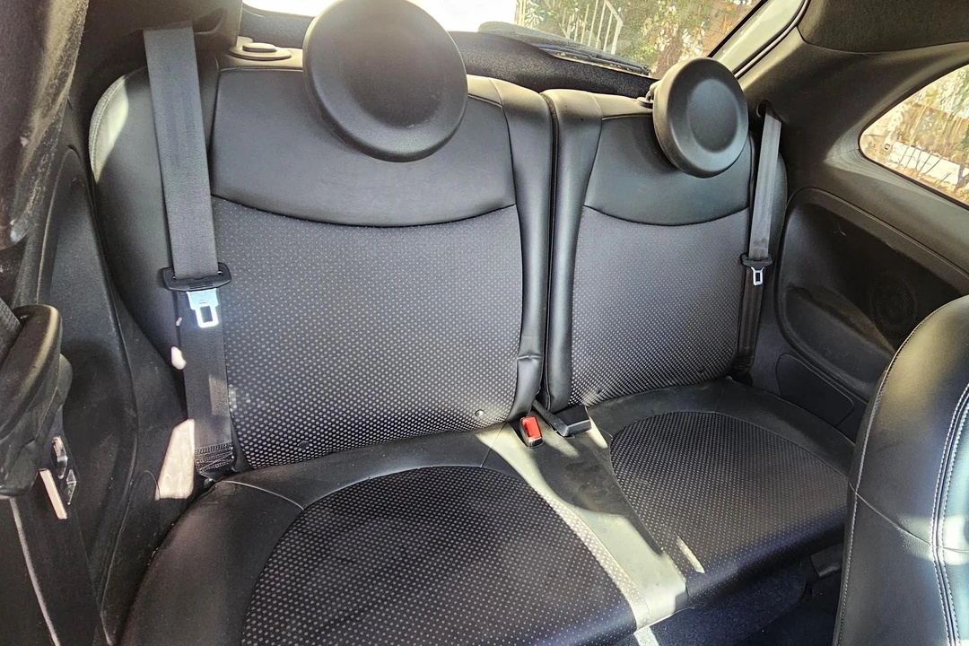 2016 Fiat 500e - Image 30 of 31