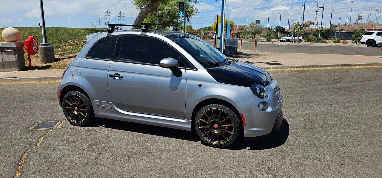 2016 Fiat 500e - Image 16 of 31