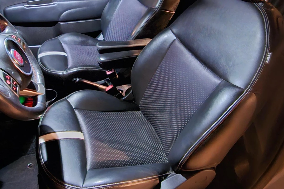 2016 Fiat 500e - Image 29 of 31