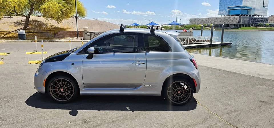 2016 Fiat 500e - Image 2 of 17