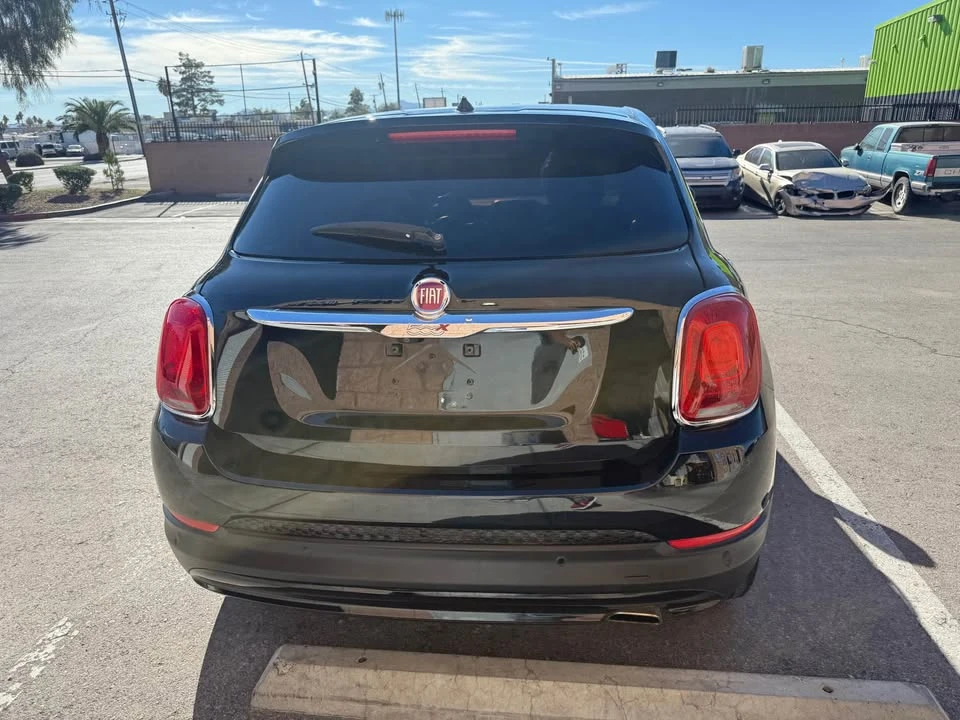 2016 Fiat 500 - Image 2 of 19
