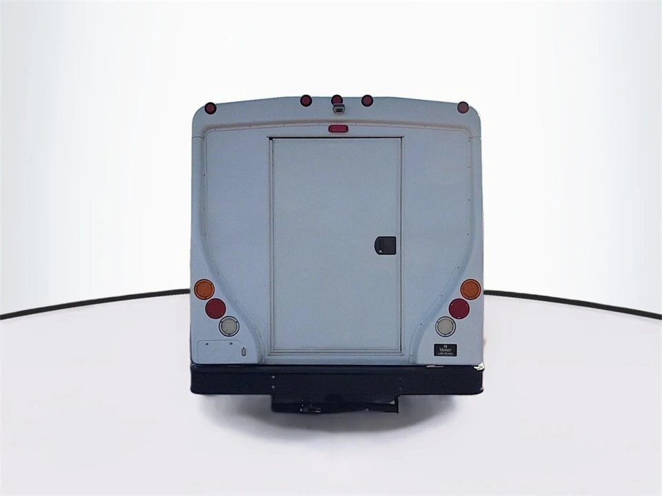 2016 Ford Econoline Van - Image 6 of 12