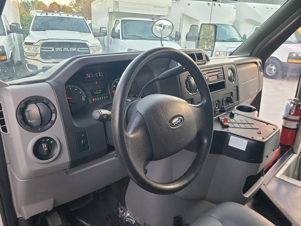 2016 Ford Econoline Van - Image 12 of 21
