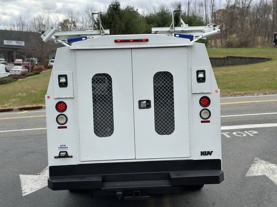 2016 Ford Econoline Van - Image 11 of 12