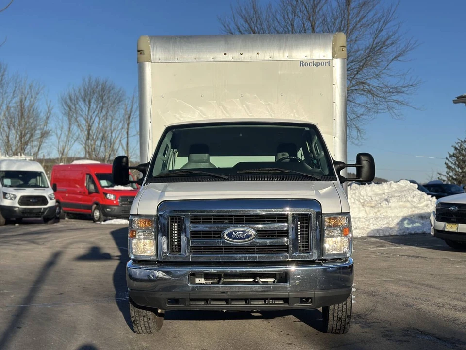 2016 Ford Econoline Van - Image 3 of 18