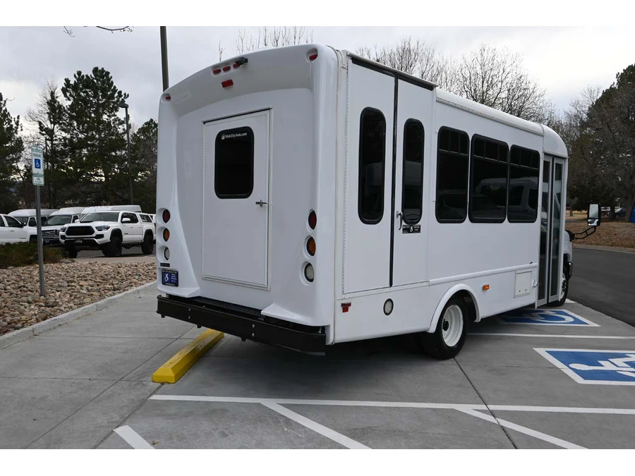 2016 Ford Econoline Van - Image 6 of 31