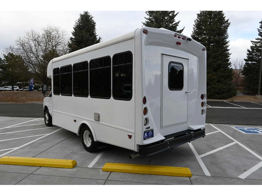 2016 Ford Econoline Van - Image 8 of 31