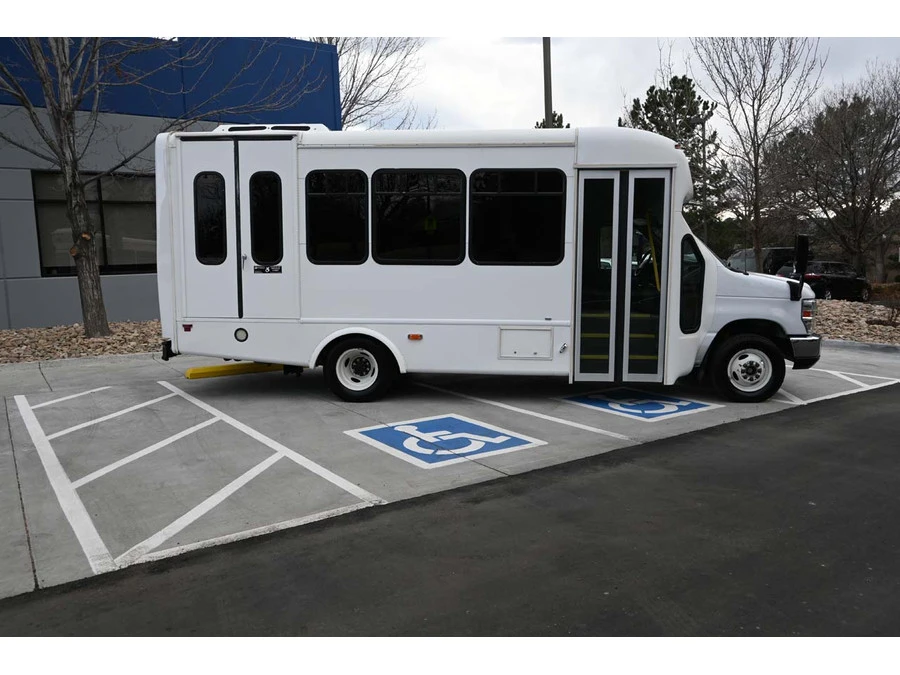 2016 Ford - Image 5 of 31