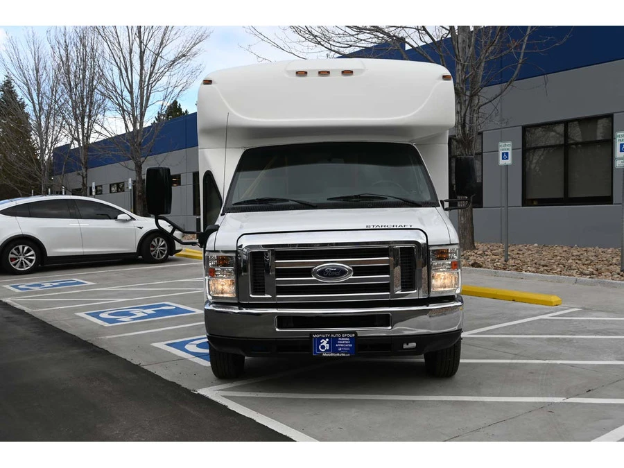2016 Ford Econoline Van - Image 4 of 31