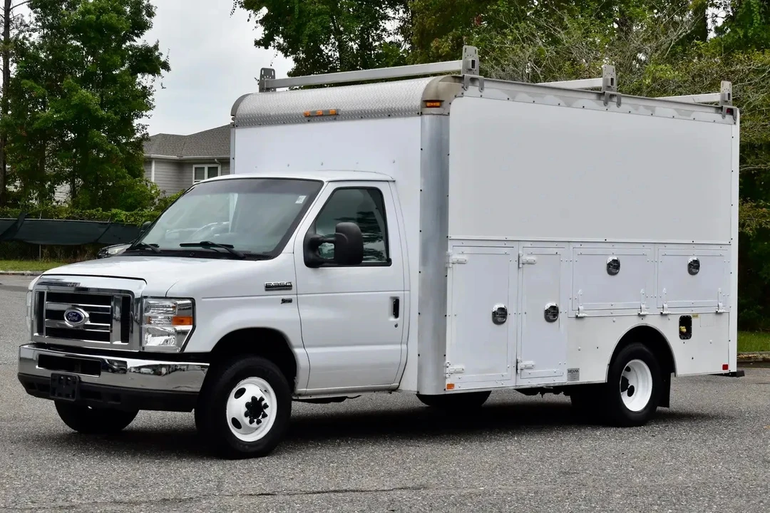 2016 Ford Econoline Van - Image 4 of 21
