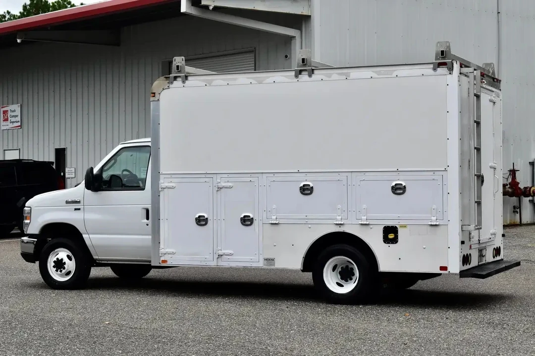 2016 Ford Econoline Van - Image 7 of 21