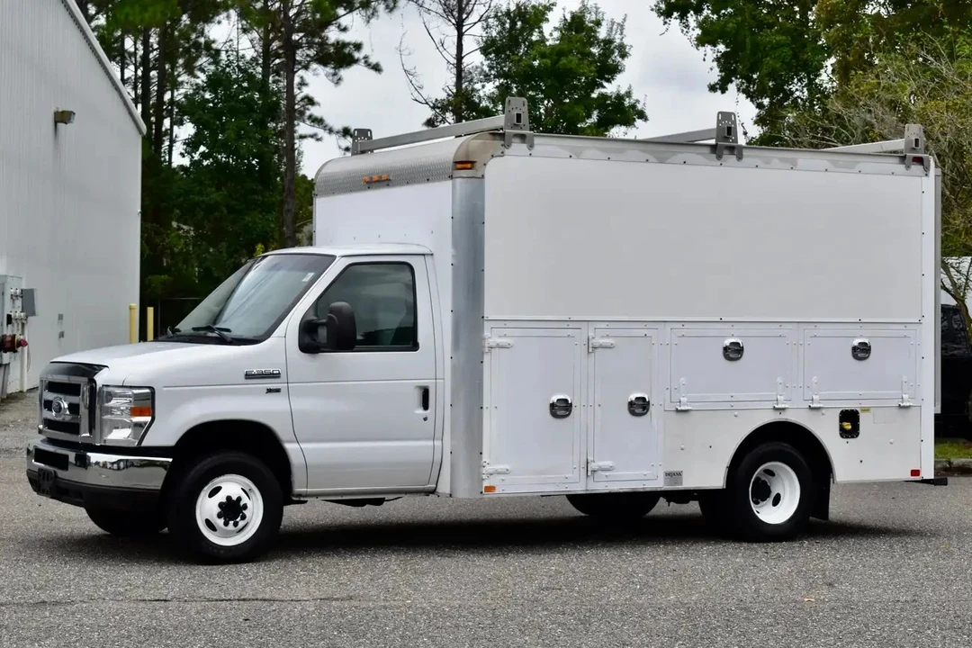 2016 Ford Econoline Van - Image 5 of 21