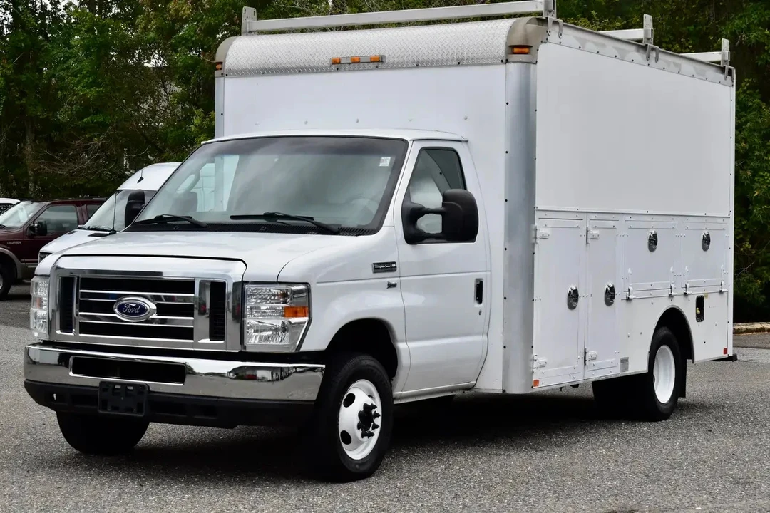 2016 Ford Econoline Van - Image 3 of 21