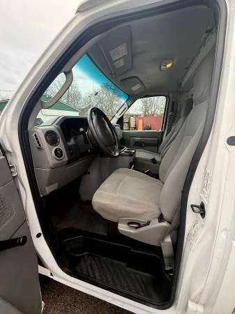 2016 Ford Econoline Van - Image 12 of 15