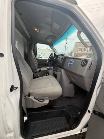 2016 Ford Econoline Van - Image 13 of 15