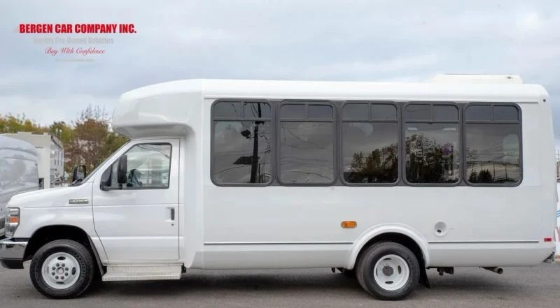 2016 Ford Econoline Van - Image 7 of 12