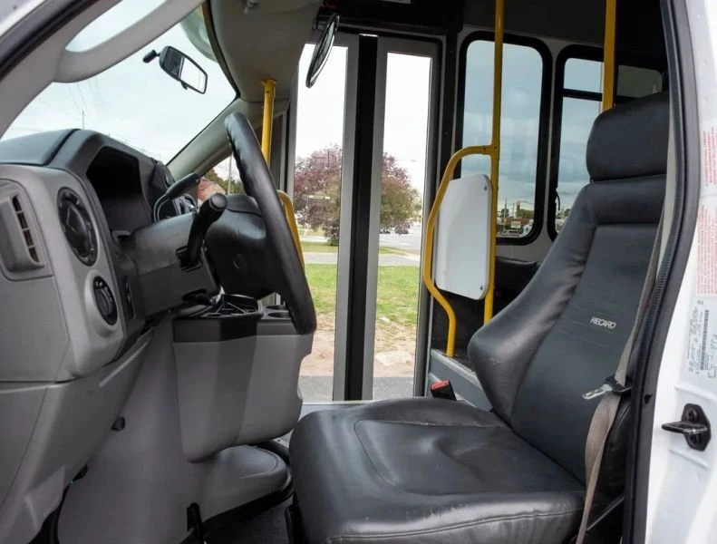 2016 Ford Econoline Van - Image 12 of 12