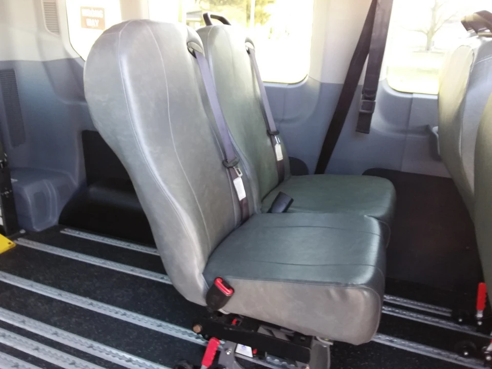 2016 Ford Econoline Van - Image 20 of 21