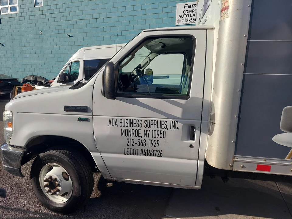 2016 Ford Econoline Van - Image 10 of 21