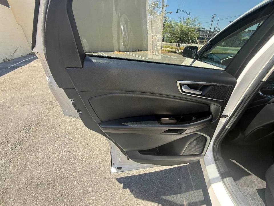 2016 Ford Edge - Image 12 of 28