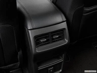 2016 Ford Edge - Image 17 of 17