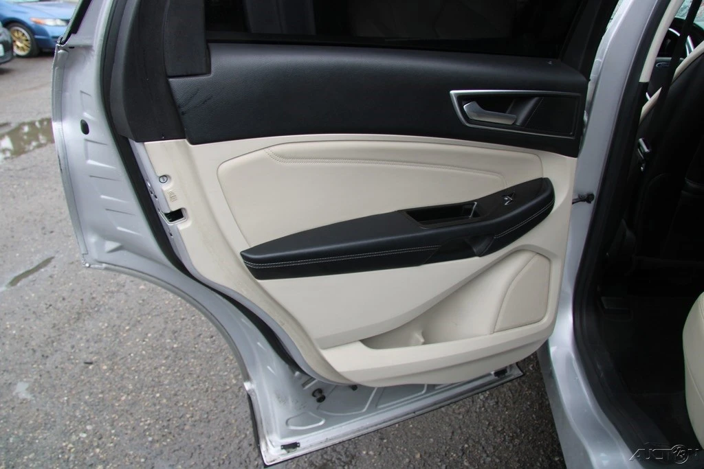 2016 Ford Edge - Image 18 of 21