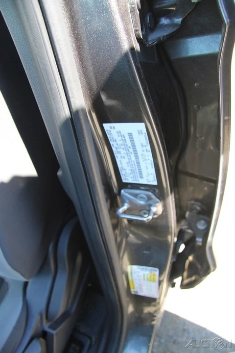 2016 Ford Escape - Image 12 of 21