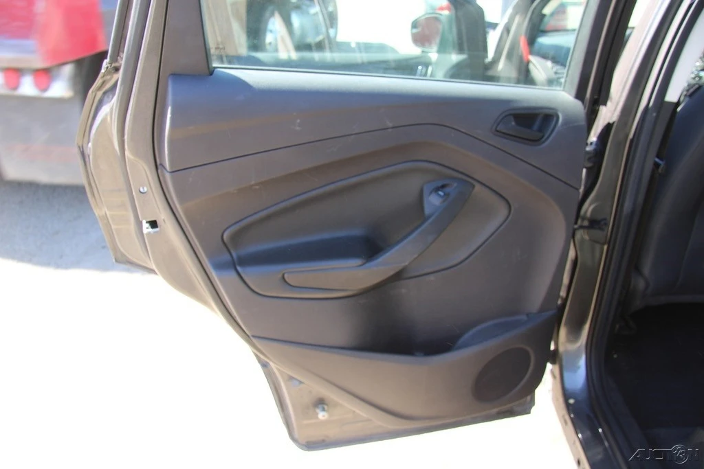 2016 Ford Escape - Image 19 of 21