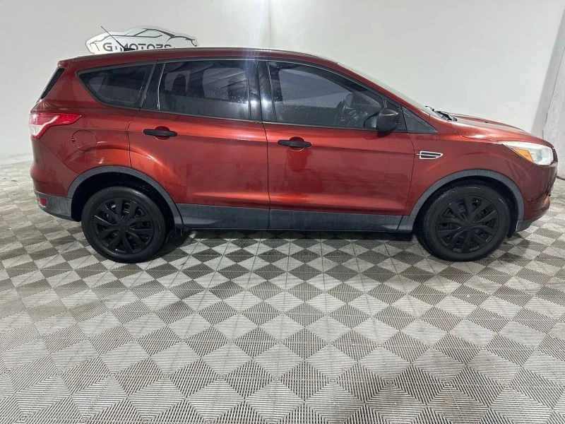2016 Ford Escape - Image 8 of 12