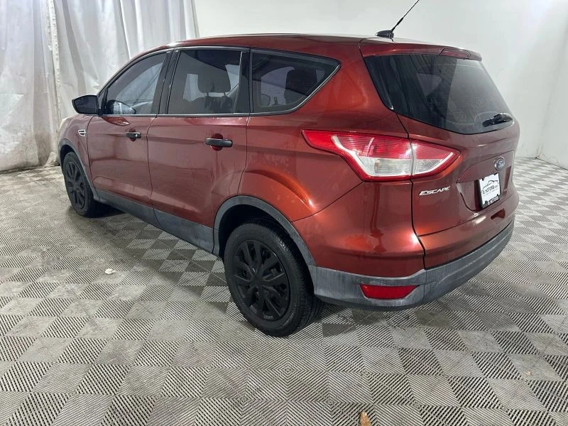 2016 Ford Escape - Image 4 of 12