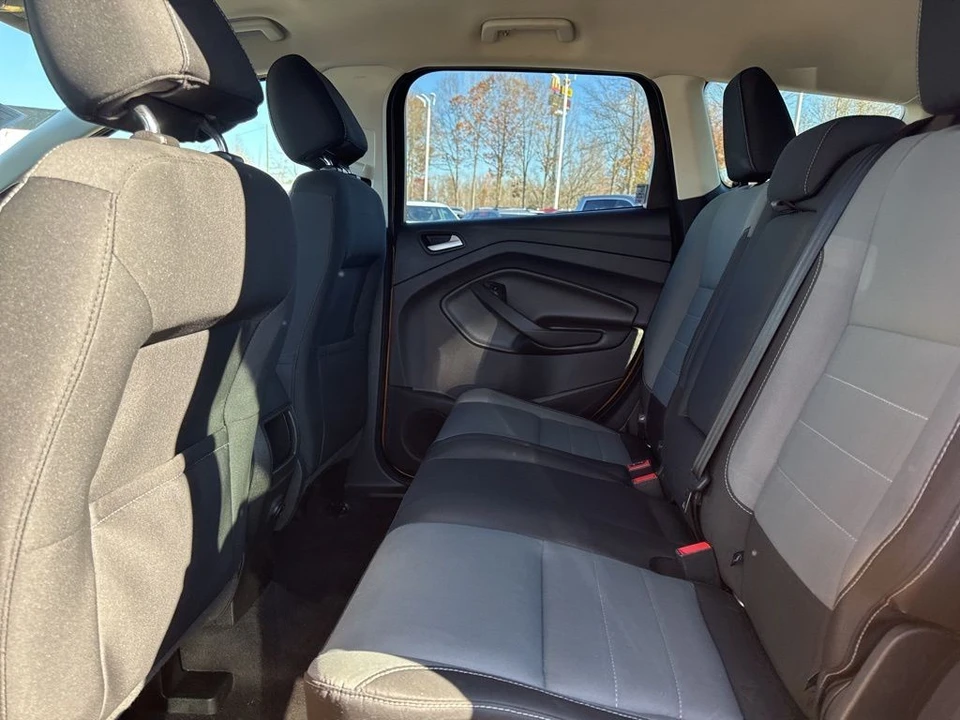 2016 Ford Escape - Image 10 of 21
