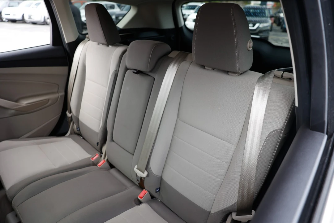 2016 Ford Escape - Image 8 of 12