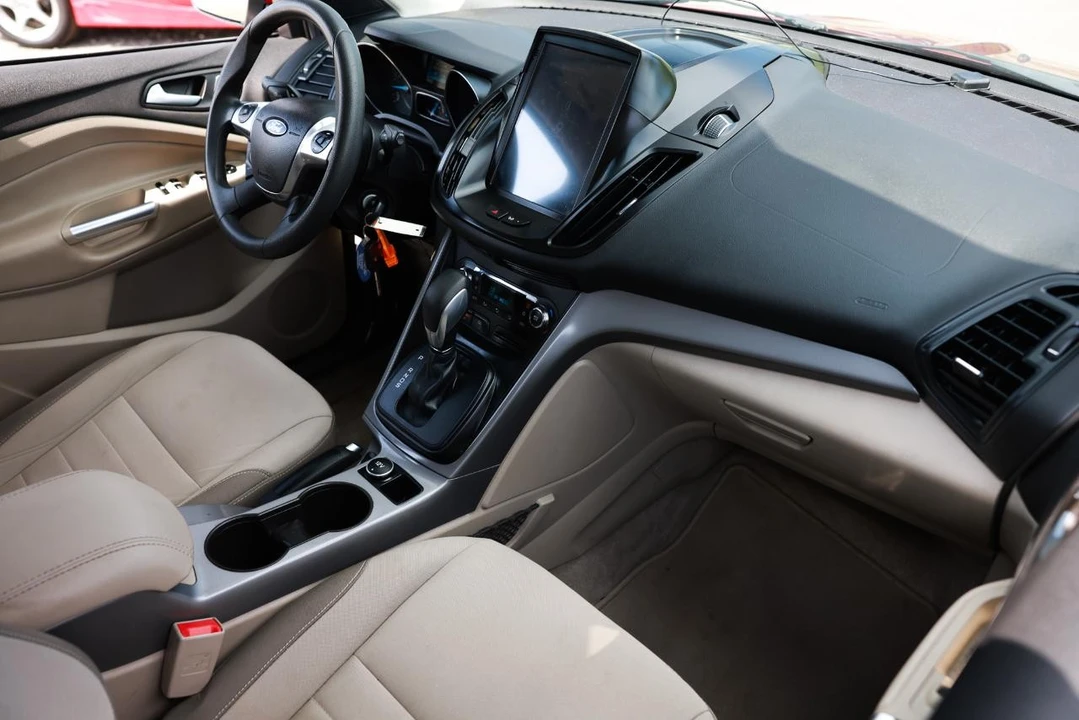 2016 Ford Escape - Image 16 of 21