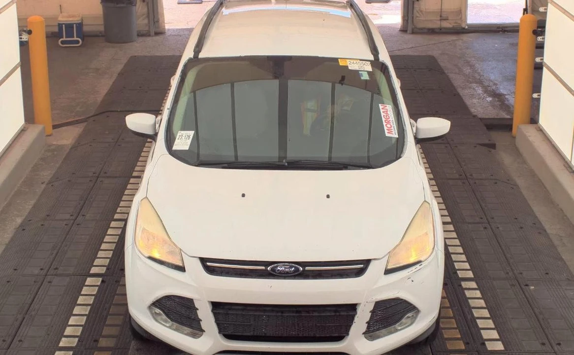 2016 Ford Escape - Image 2 of 16