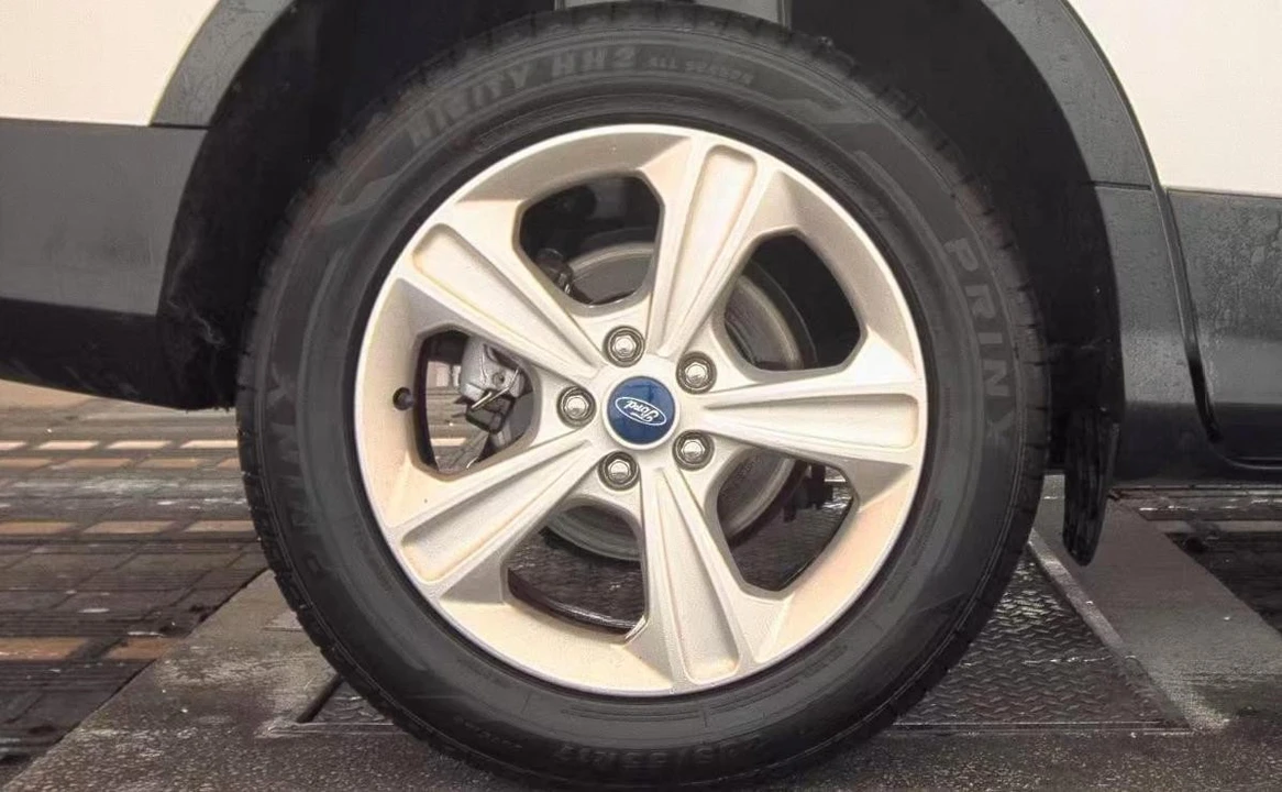 2016 Ford Escape - Image 7 of 16