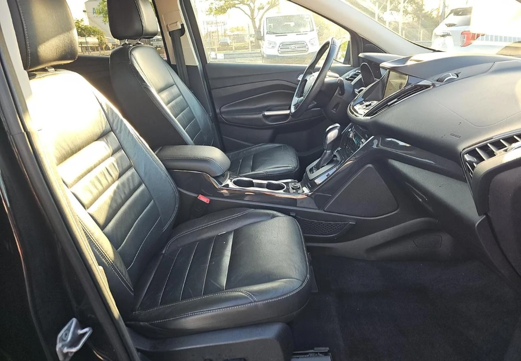 2016 Ford Escape - Image 11 of 17