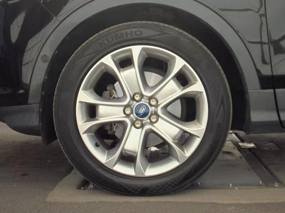 2016 Ford Escape - Image 9 of 17