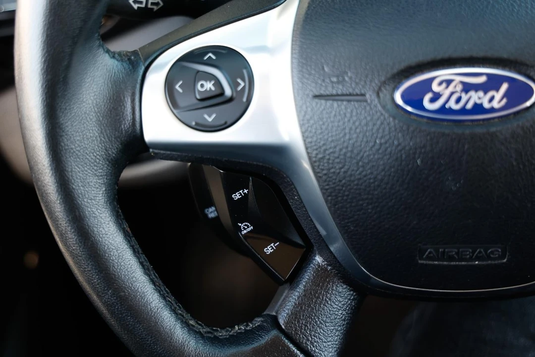 2016 Ford Escape - Image 25 of 31