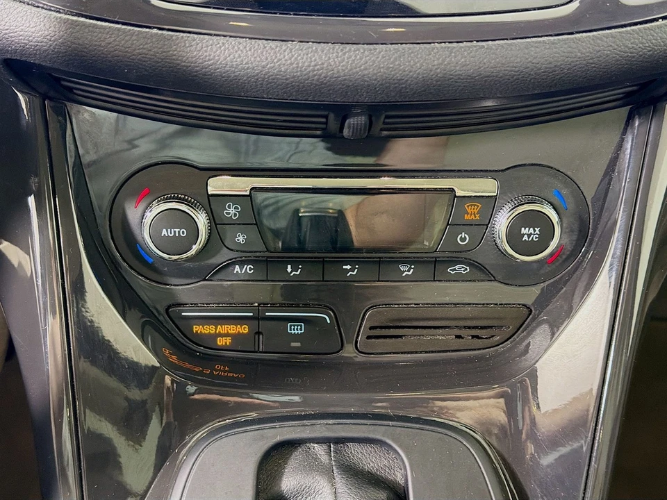 2016 Ford Escape - Image 19 of 21