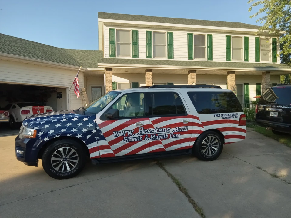 2016 Ford Expedition 3rd Gen - Image 2 of 19