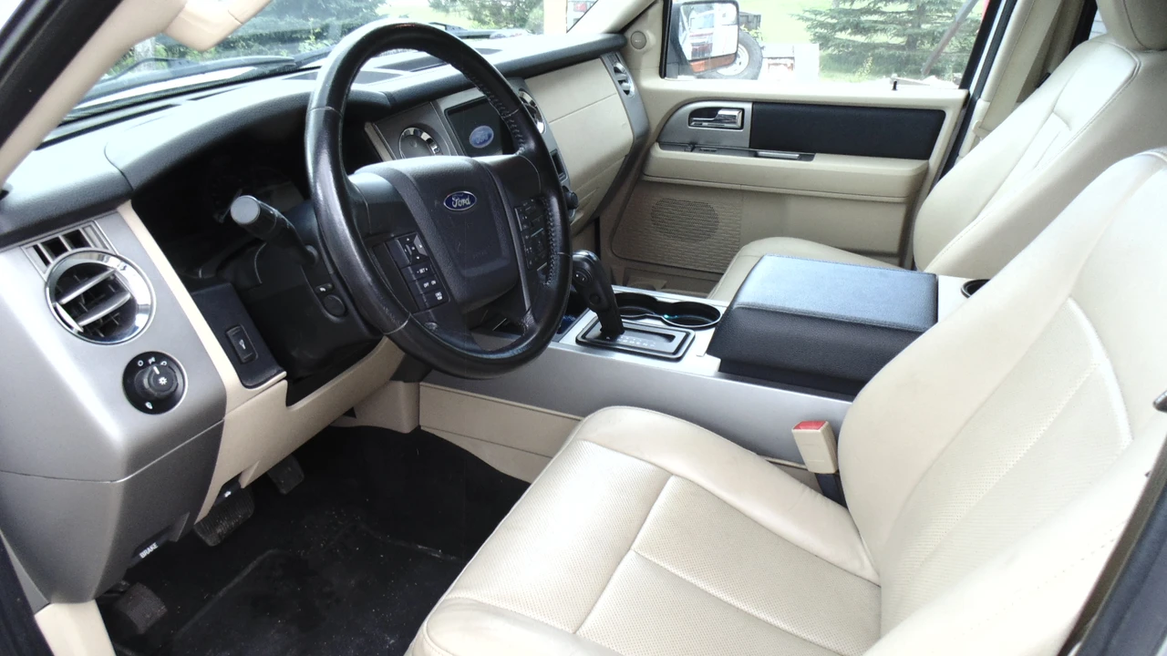 2016 Ford Expedition 3rd Gen - Image 4 of 19