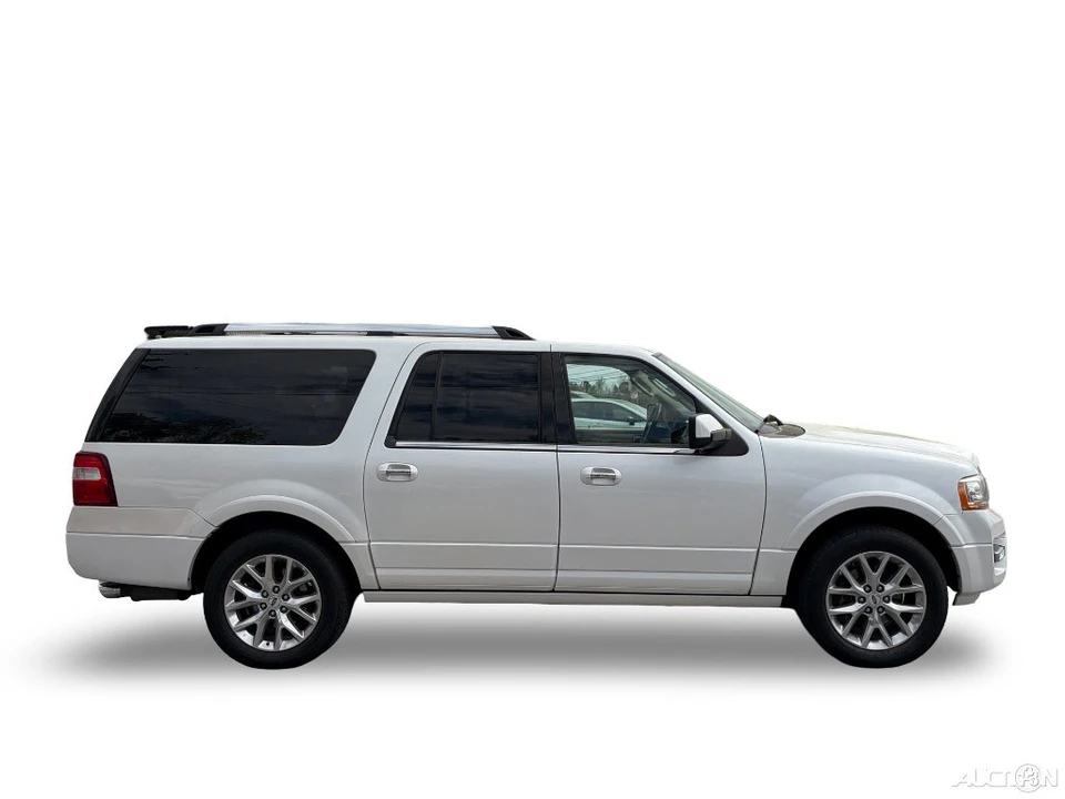 2016 Ford Expedition 3rd Gen - Image 8 of 12