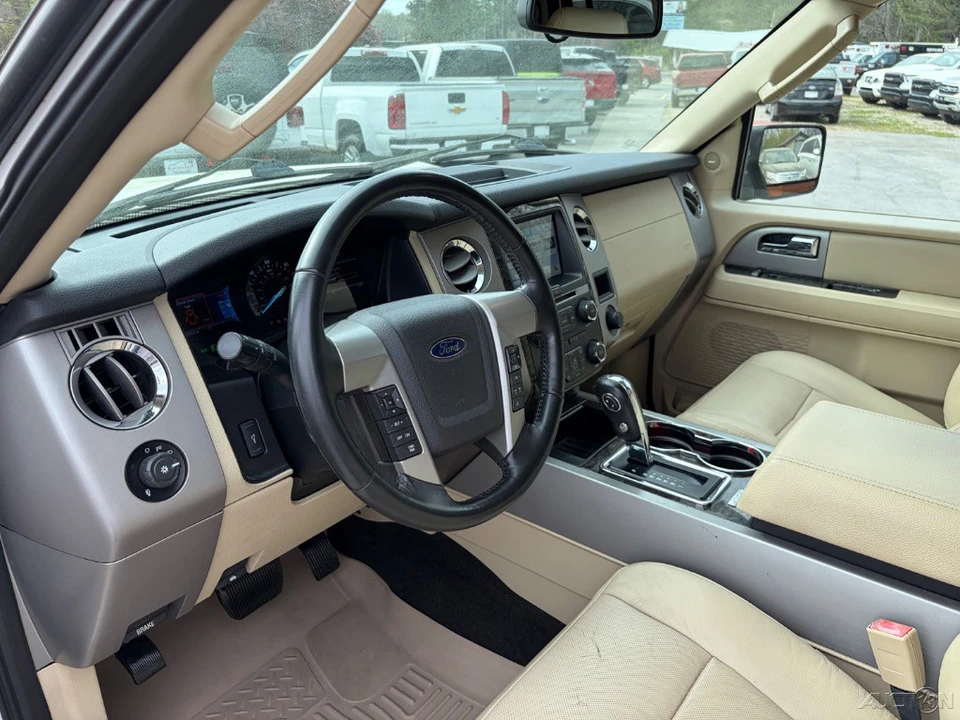 2016 Ford Expedition 3rd Gen - Image 10 of 12