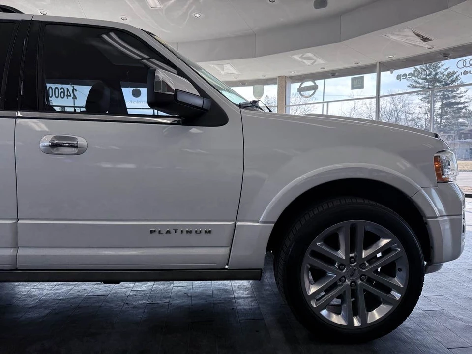 2016 Ford Expedition 3rd Gen - Image 6 of 12