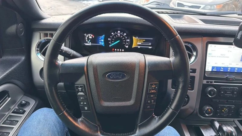 2016 Ford Expedition 4th Gen - Image 10 of 12