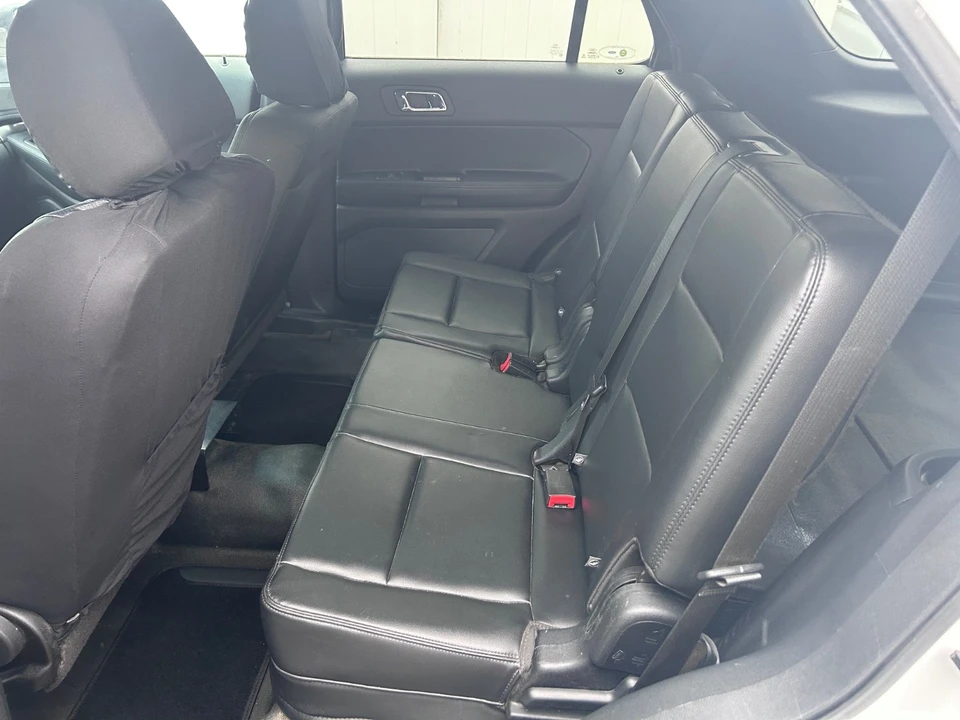 2016 Ford Explorer 5th Gen - Image 3 of 8